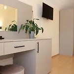 La Melis Bed & Breakfast 3*