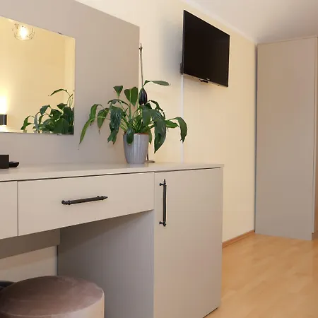 La Melis Bed & Breakfast 3*
